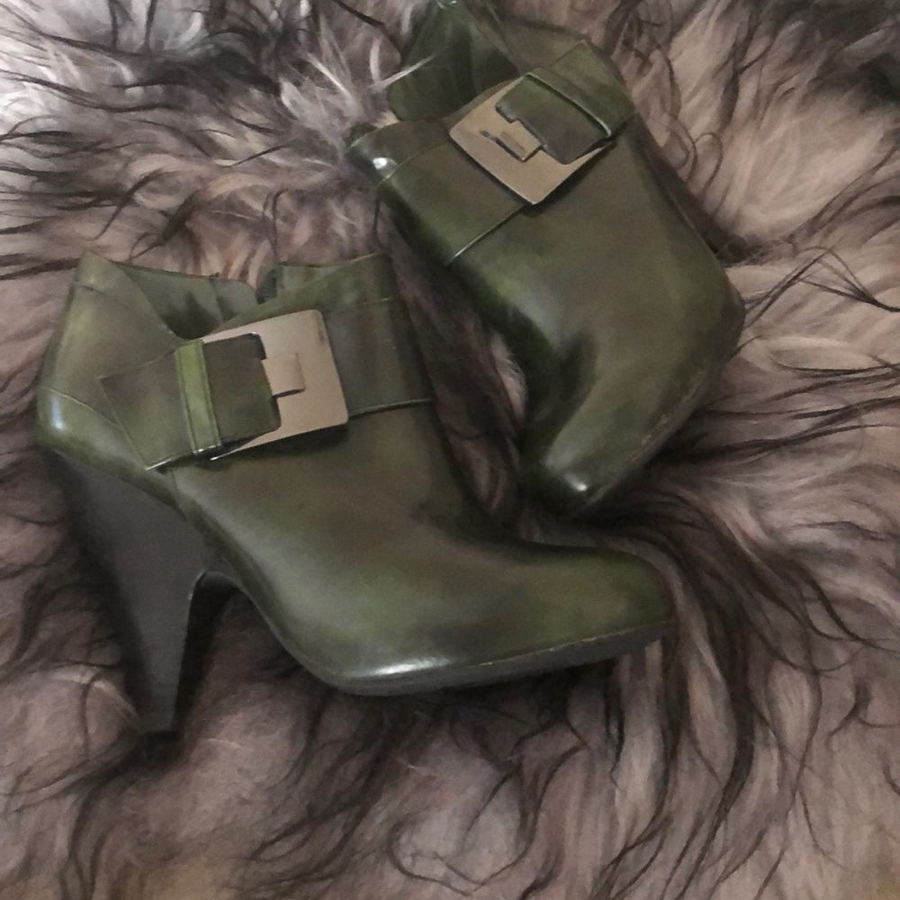 Vince Camuto Booties